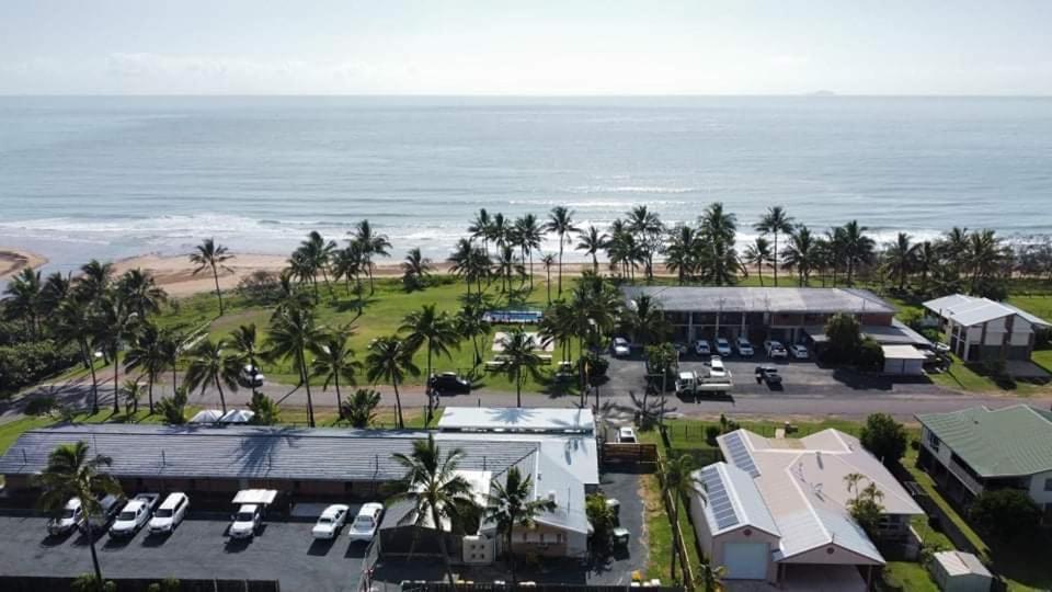 Grasstree Beach Sarina Beach Motel المظهر الخارجي الصورة