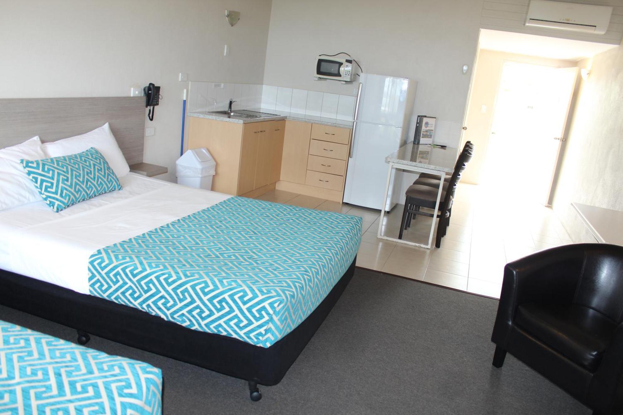 Grasstree Beach Sarina Beach Motel الغرفة الصورة